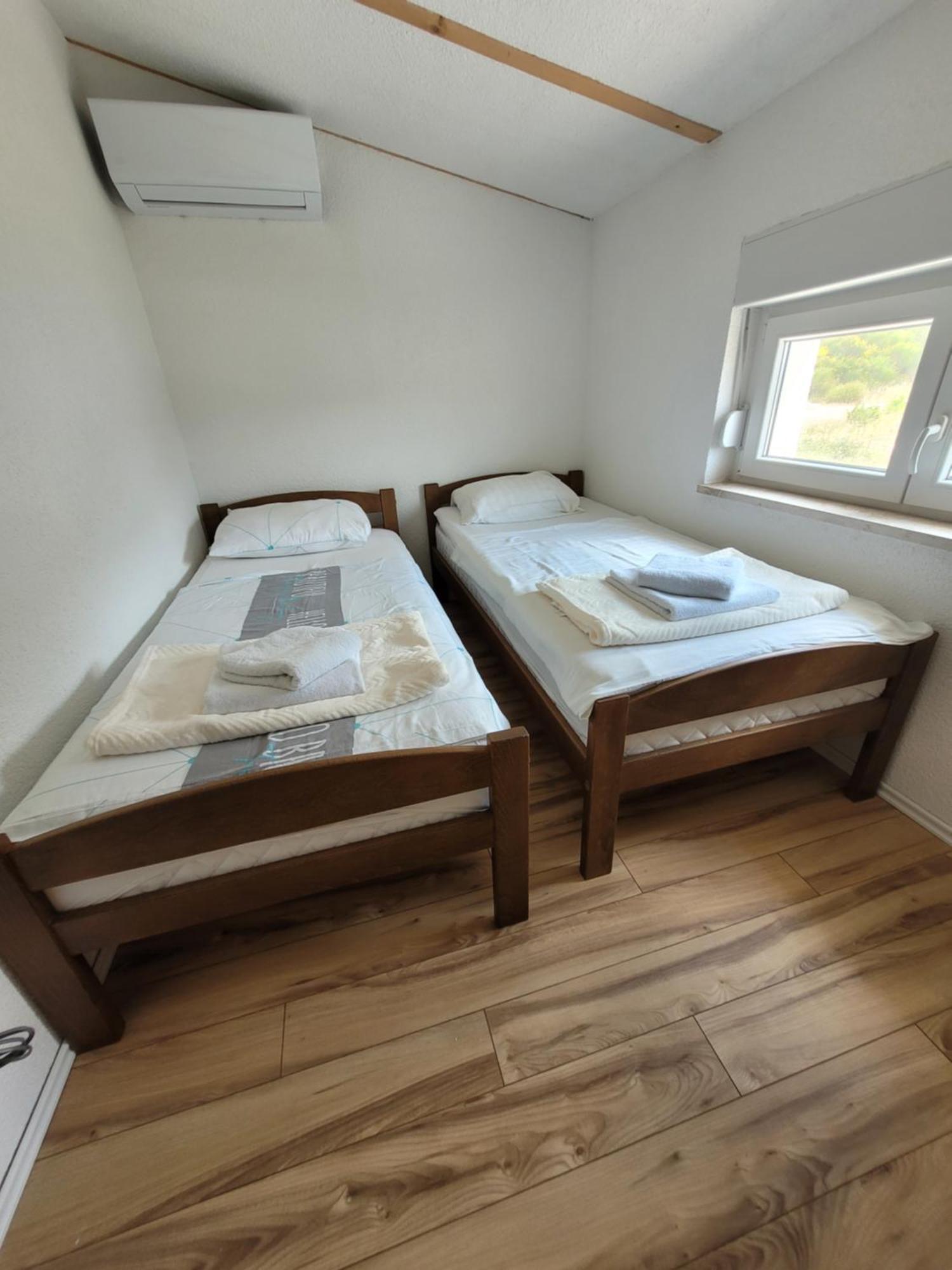 Villa Bosna Near Dubrovnik Very Beautiful Villa Entirely Privatized Swimming Pool, Jacuzzi, Sauna, Billiard, Ping-Pong Ivanica ภายนอก รูปภาพ